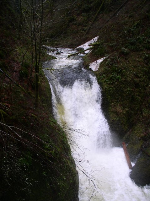 12.27.05 Triple Falls 045 